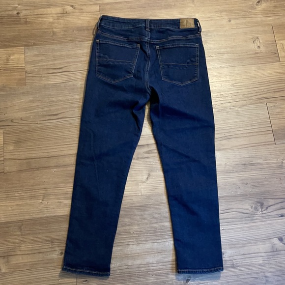 American Eagle Dark Wash Hi-Rise Skinny Jeans - Picture 4 of 7